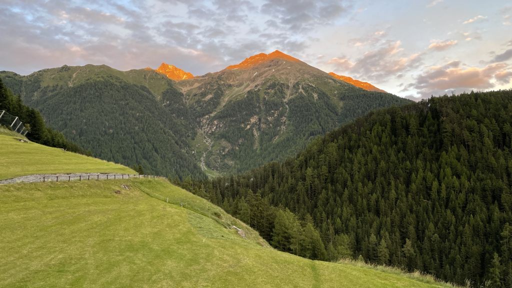 Alpenglühen